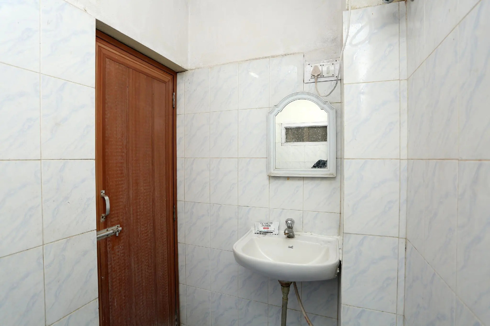 Oyo 28731 Hotel Vishal