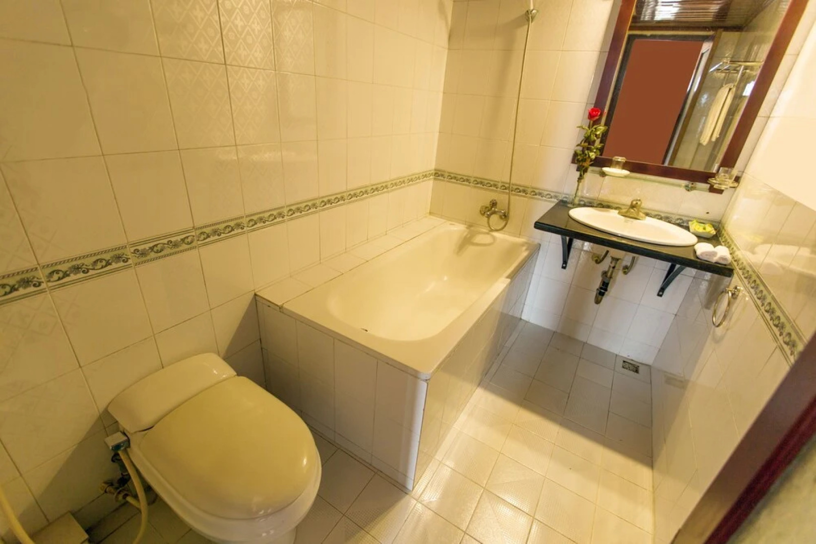 Auberge Dang Trung Hotel