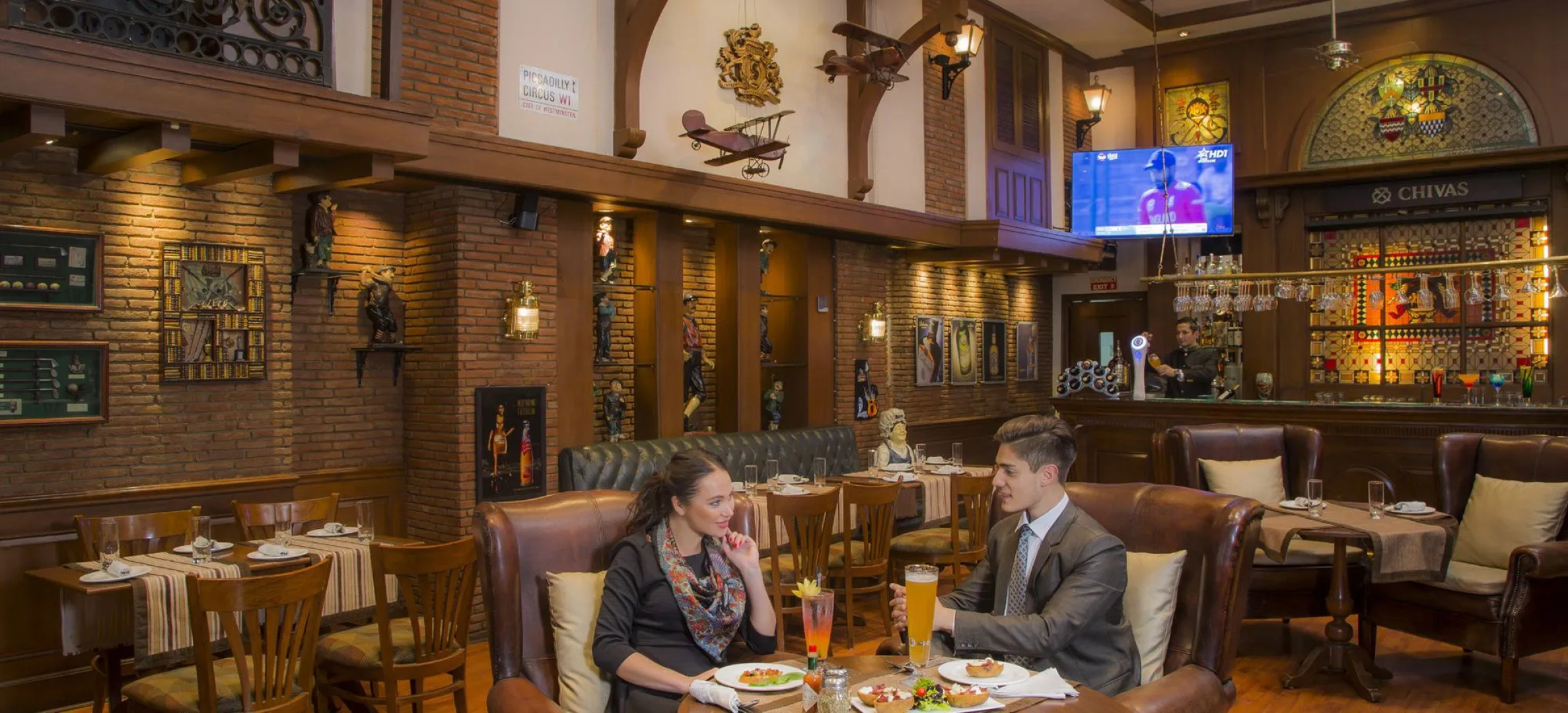 The Palms - Town & Country Club