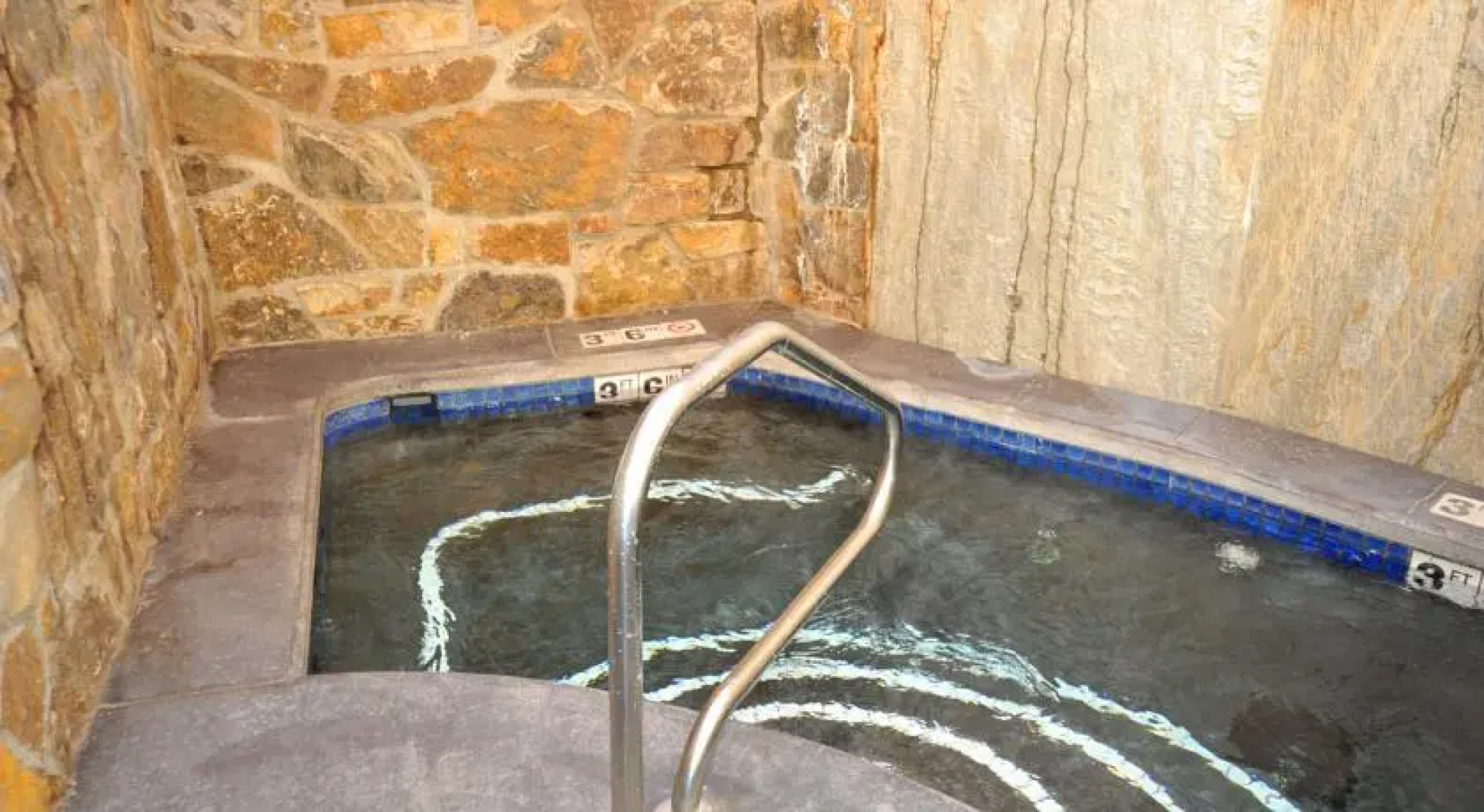 Lion Square North Tower Residences by Berkshire Hathaway HomeServices