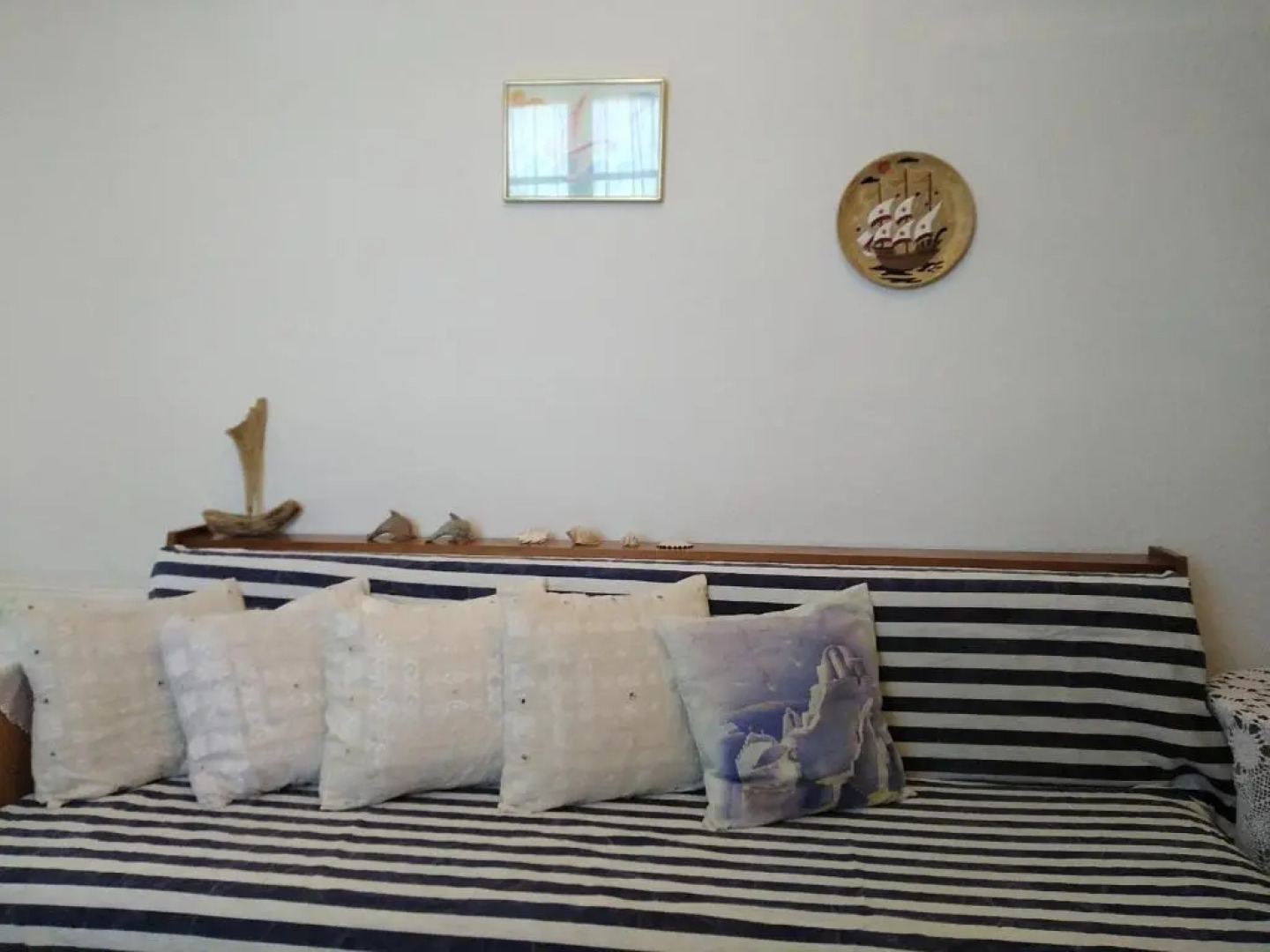 Kamari Beach guest house