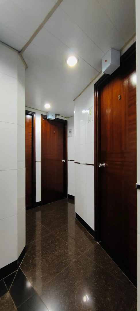 Four Seasons Guest House