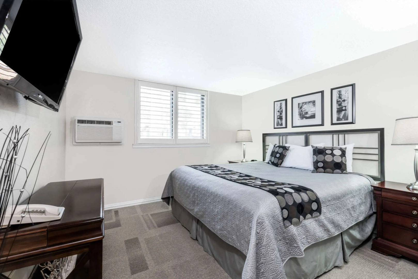 Super 8 by Wyndham Deadwood / Black Hills Area