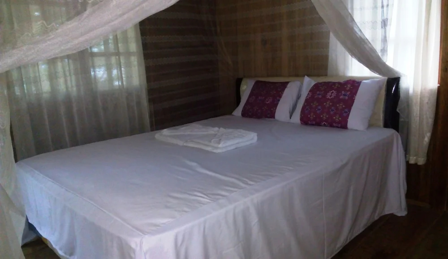 Jonaths Cottage Bunaken