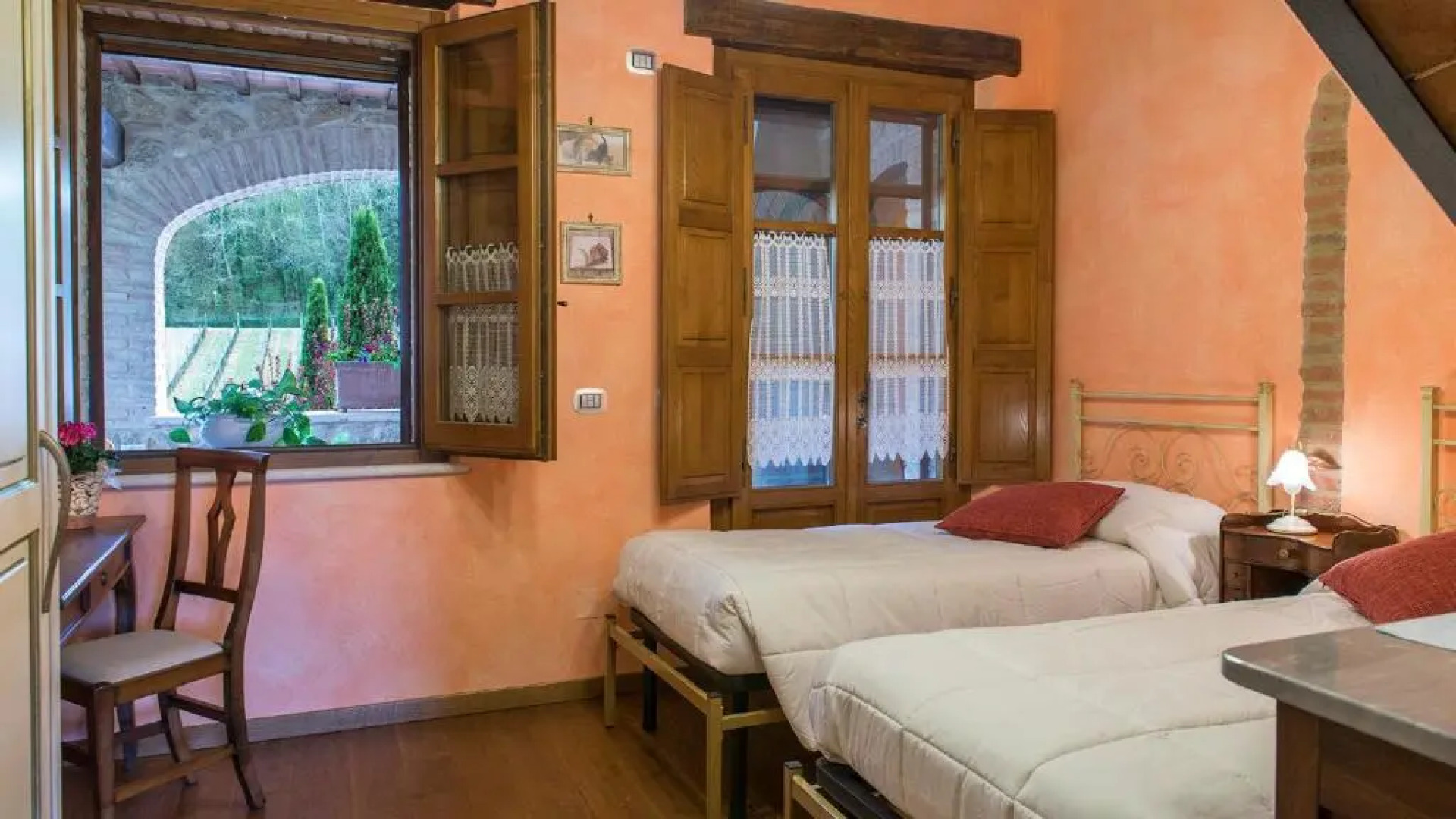 Le Terre Di Nunzio 12