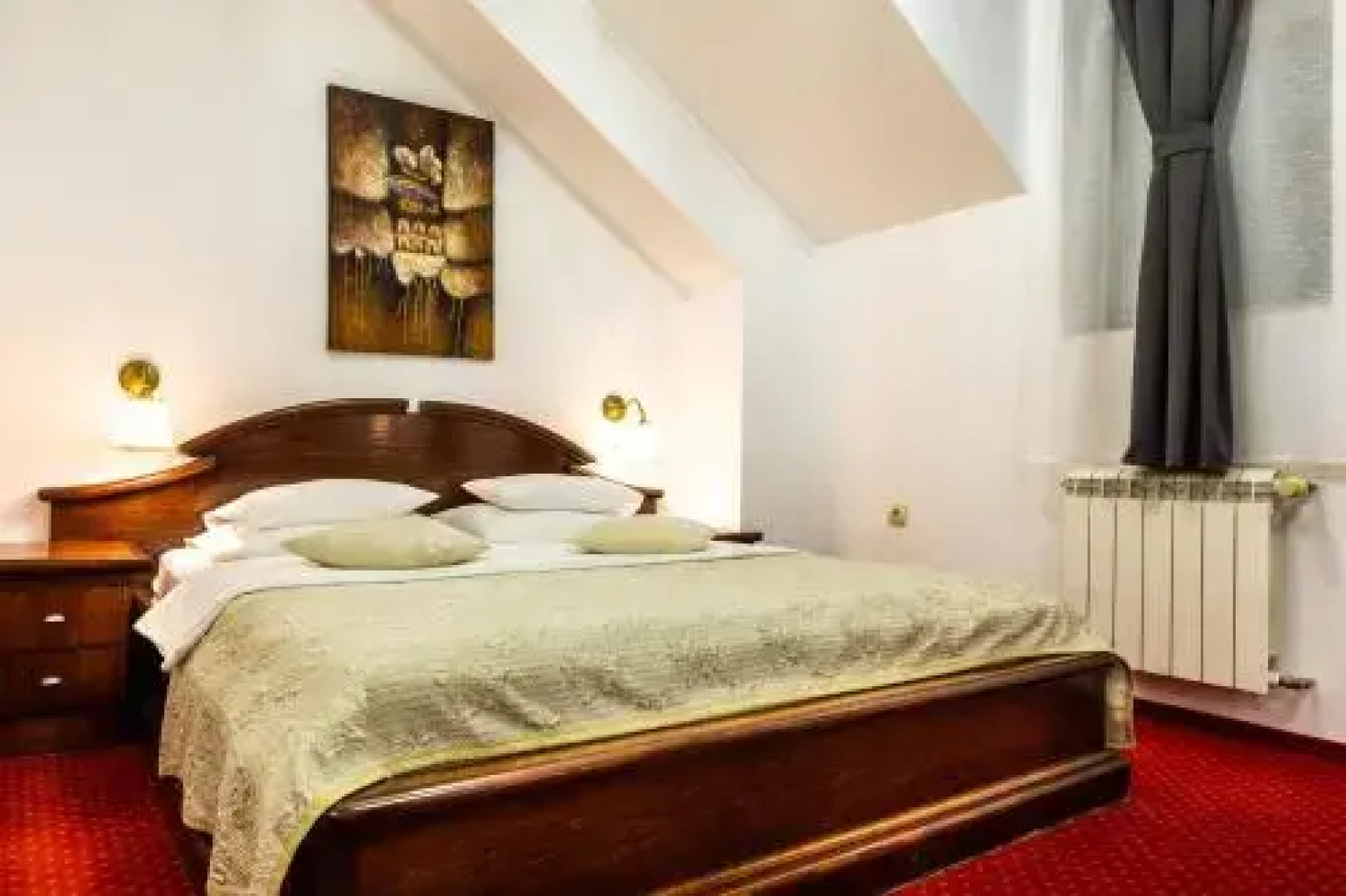 Garni Hotel Royal Crown