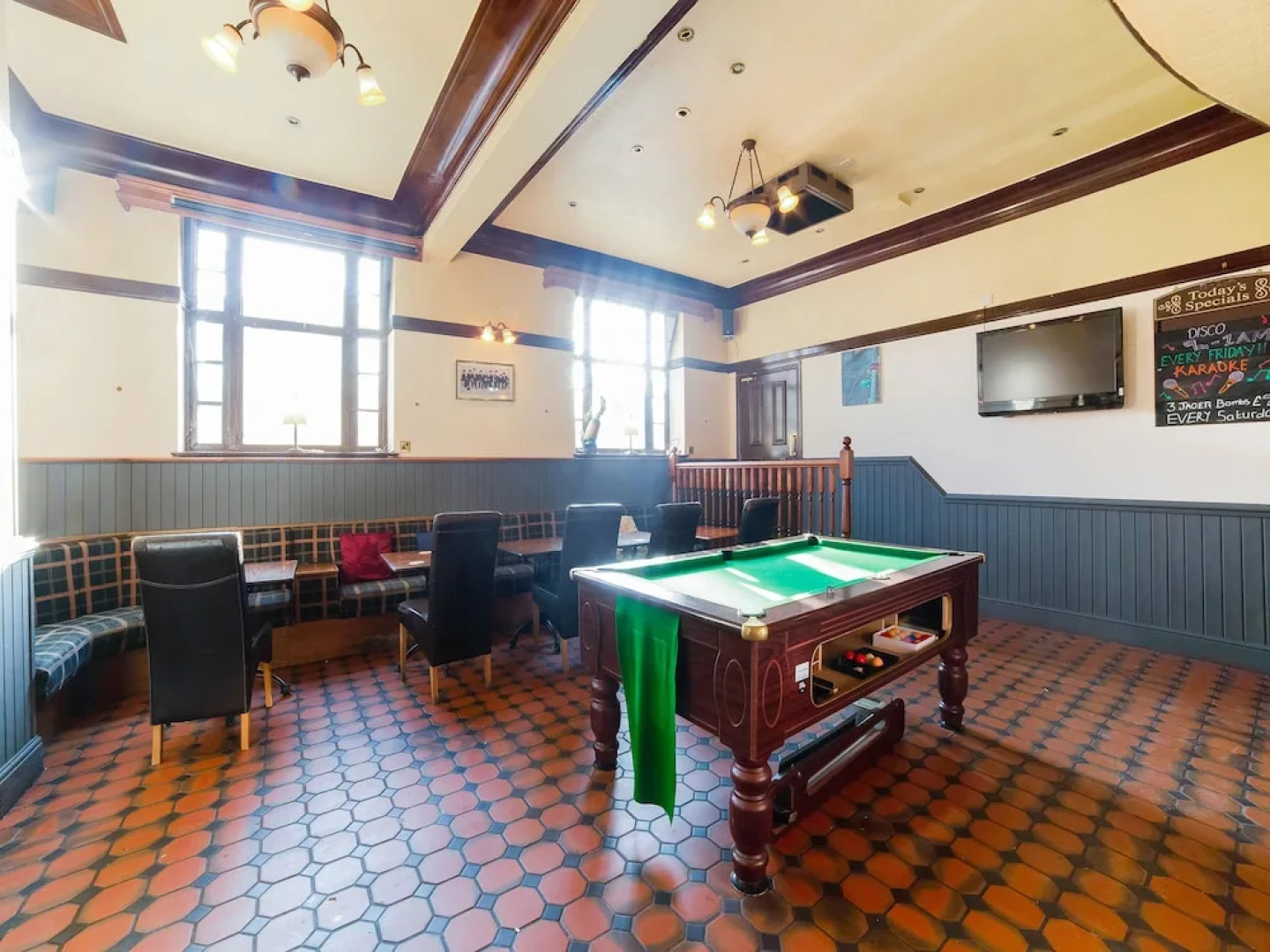 The Sneyd Arms Hotel