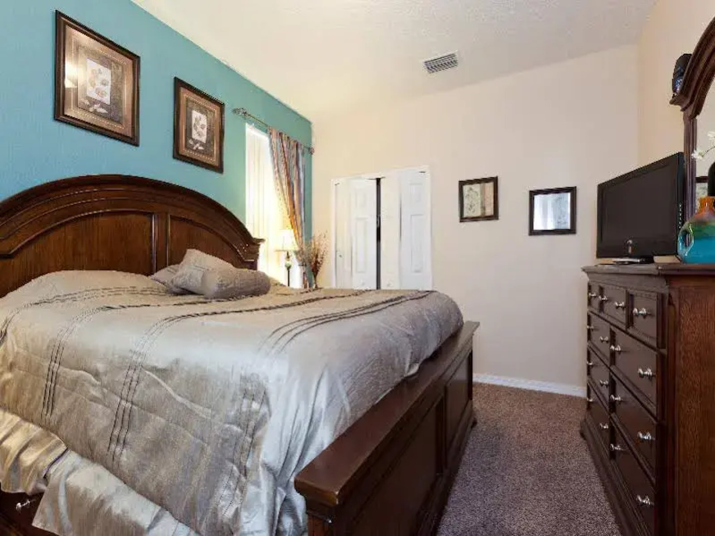 Disney Area Executive Plus Homes