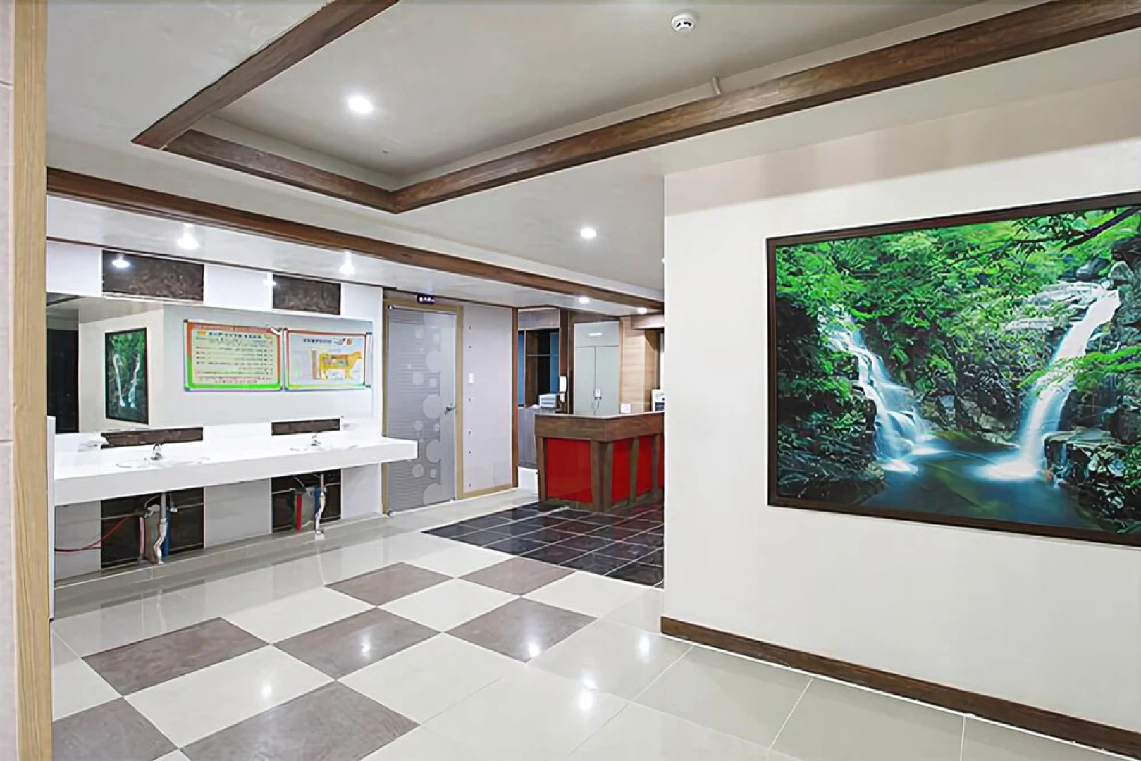 Donghae Marine Park Pension