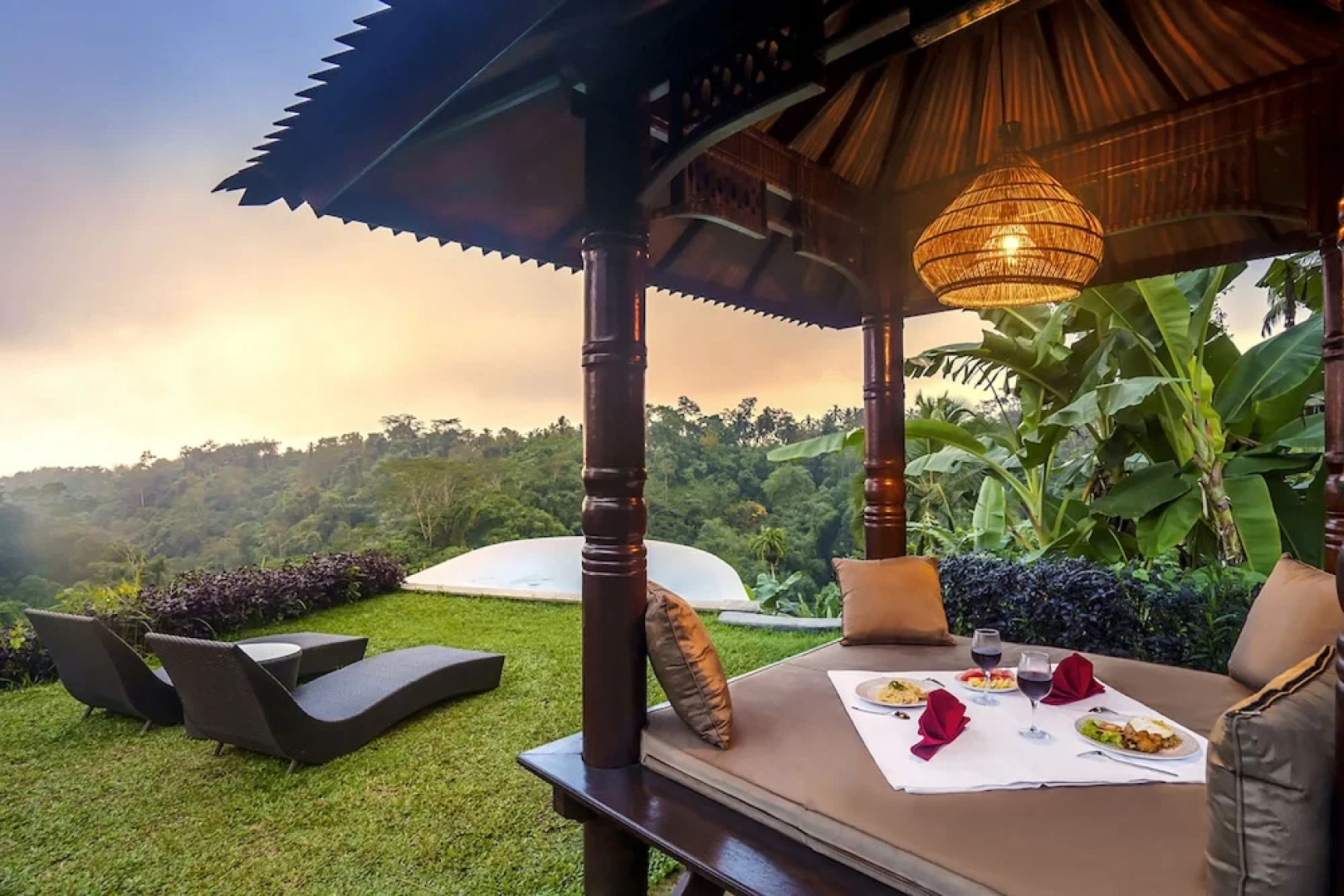 Bubble Hotel Bali Ubud - Glamping