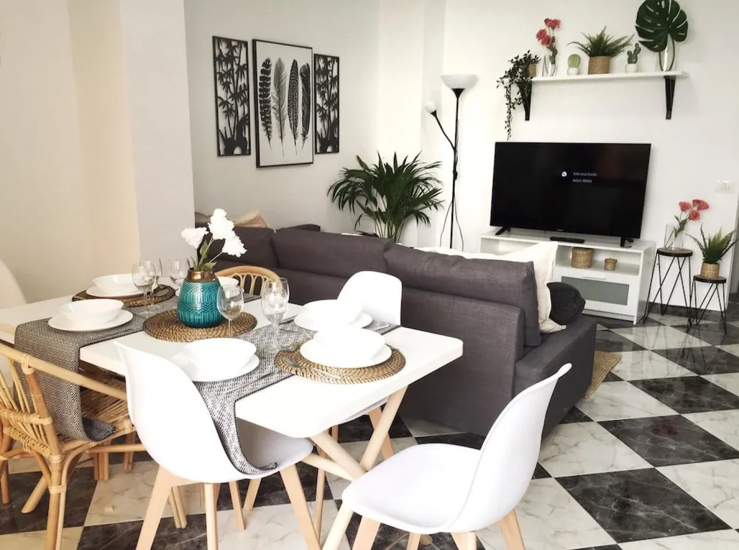 Las Canteras Flat VII by Canary 365