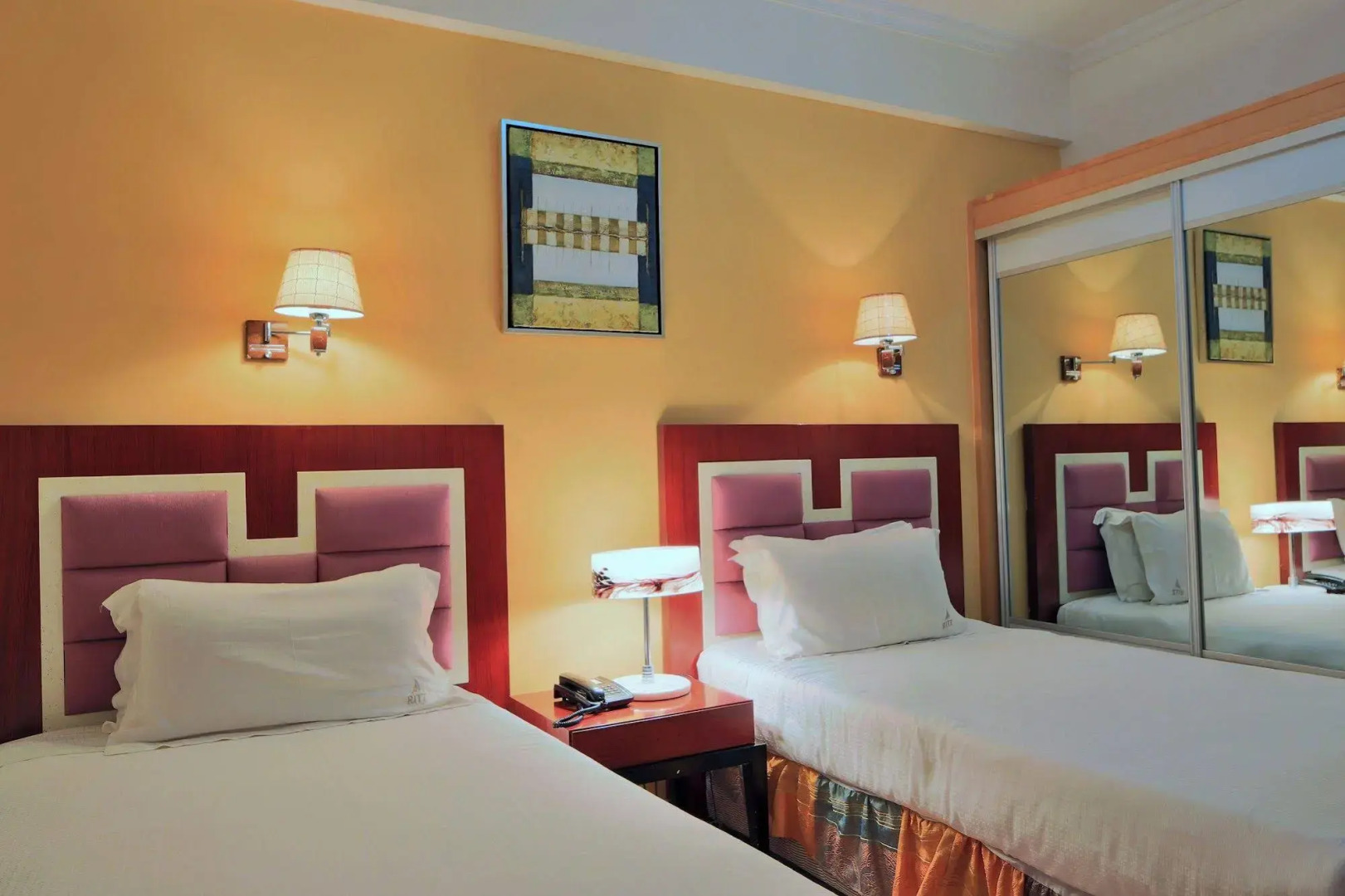 Hotel Ritz Roma Huambo