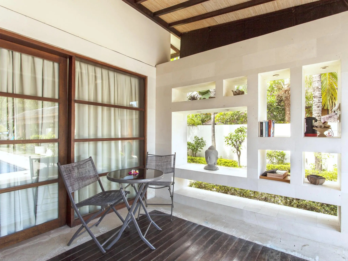 Frangipani Beach Hotel