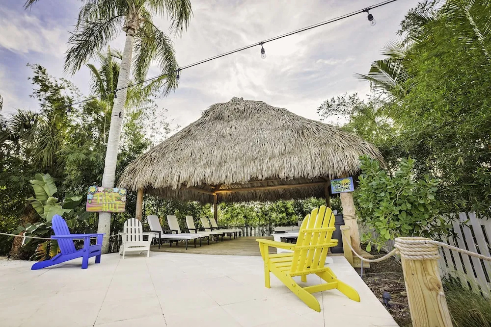 The Elephant Ear Cabanas