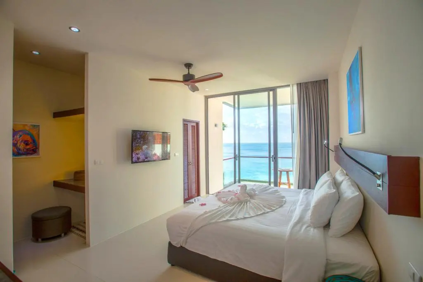 Отель Norn Talay Surin Beach Phuket