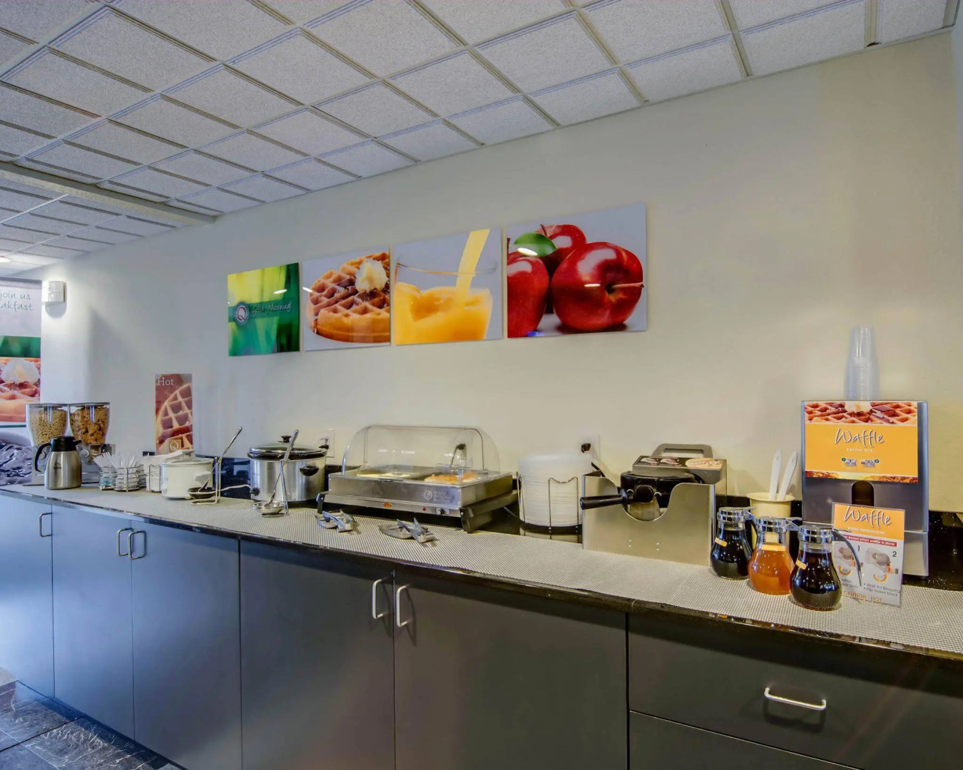 Quality Inn & Suites I-81 Exit 7