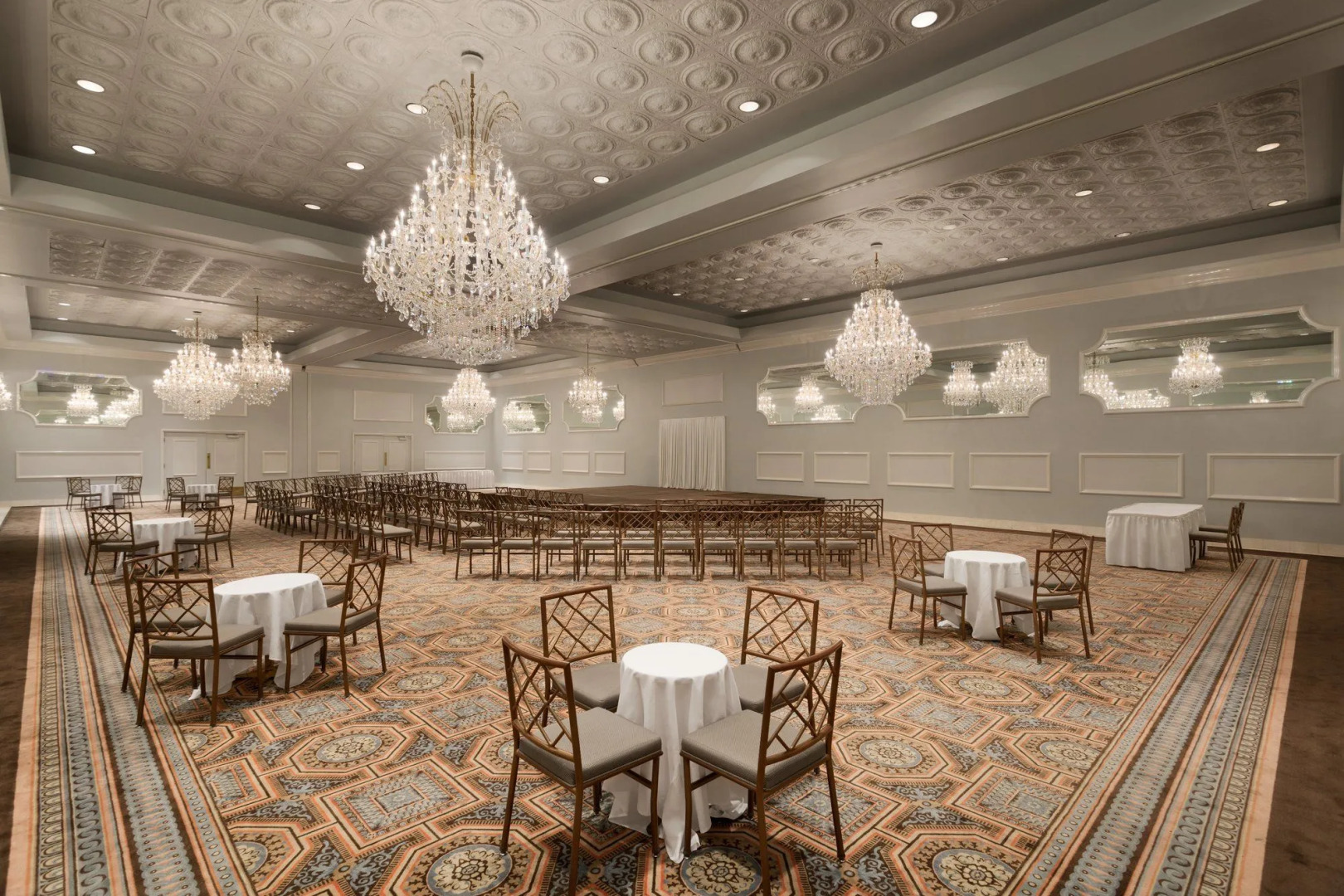 Hilton Garden Inn Chicago / Oak Brook