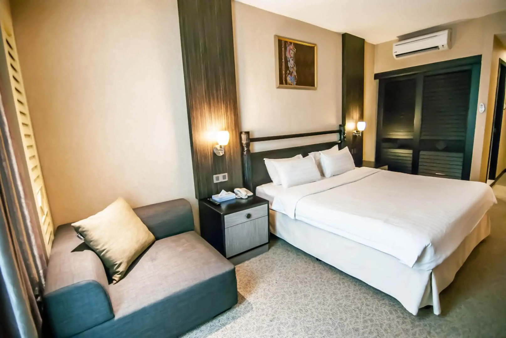 KK Times Square Hotel