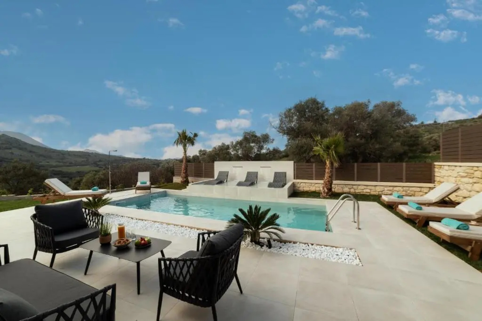 Villa Silentium Olia by MediterraneanVillas