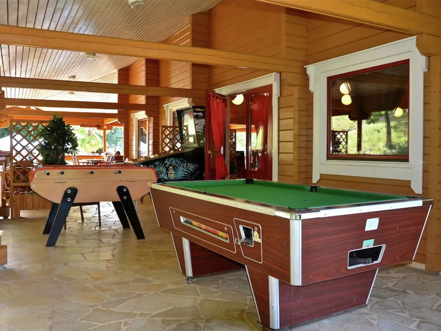 Garden-view Holiday Home Surrounded by Nature