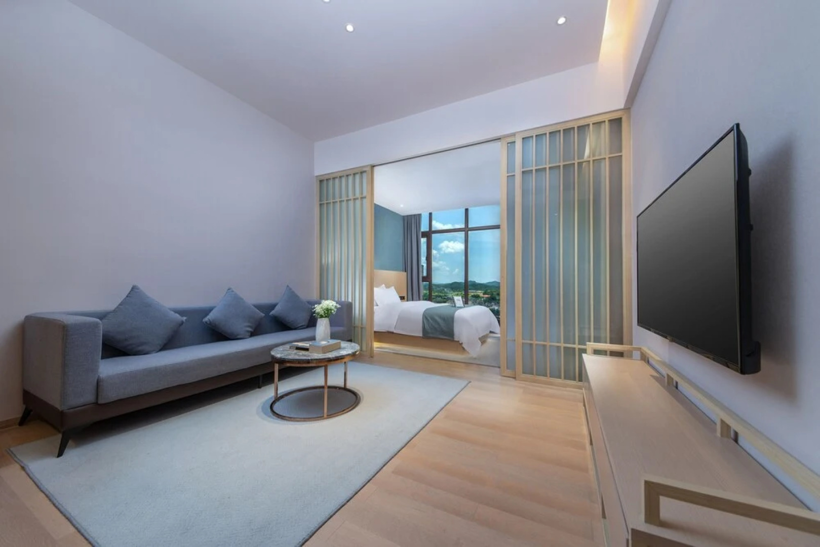 Mandarin Smart Hotel