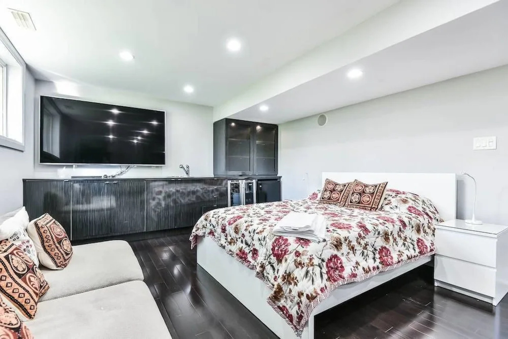 Markham Luxurious Home