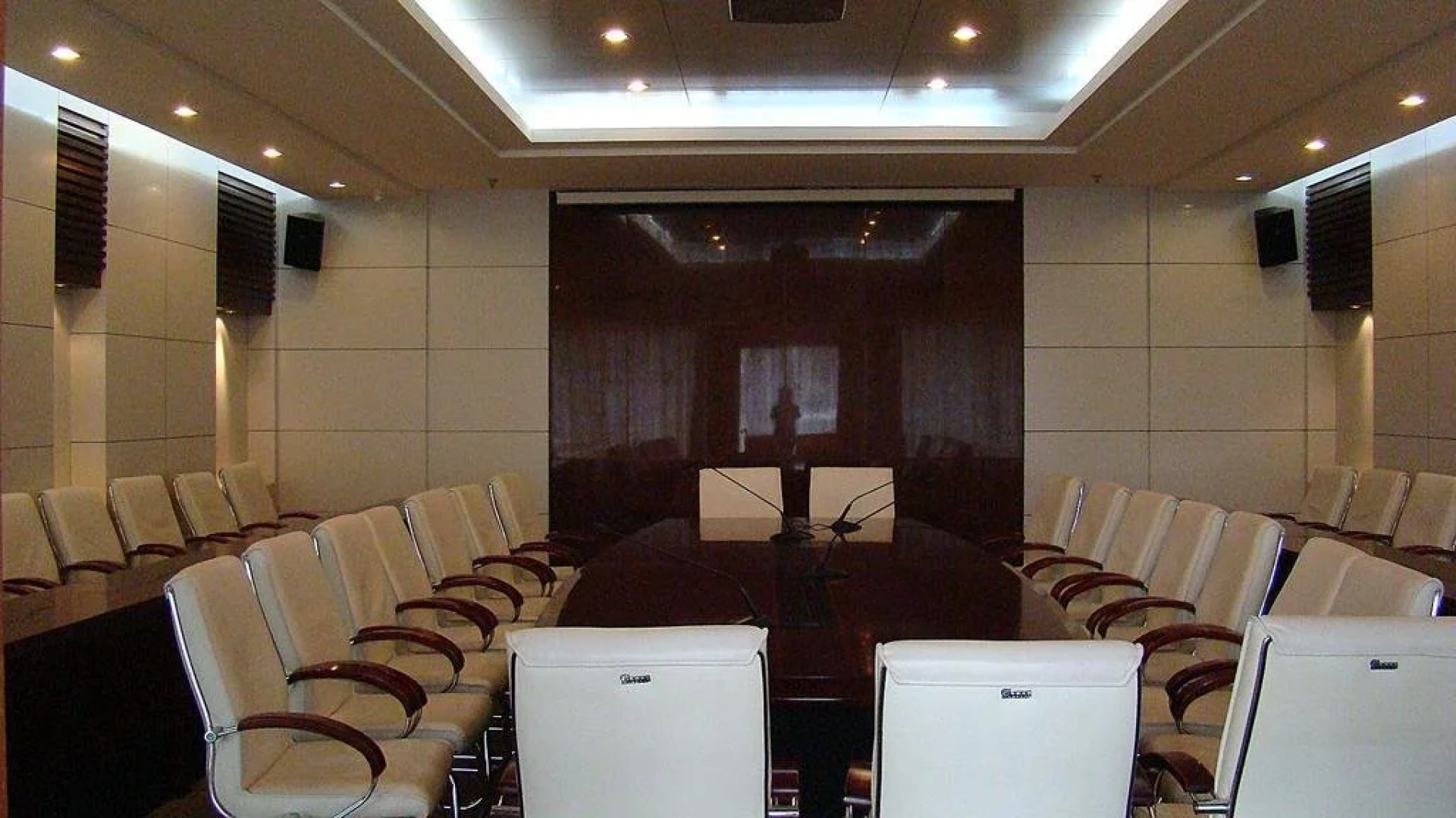 Stone Forest International Hotel