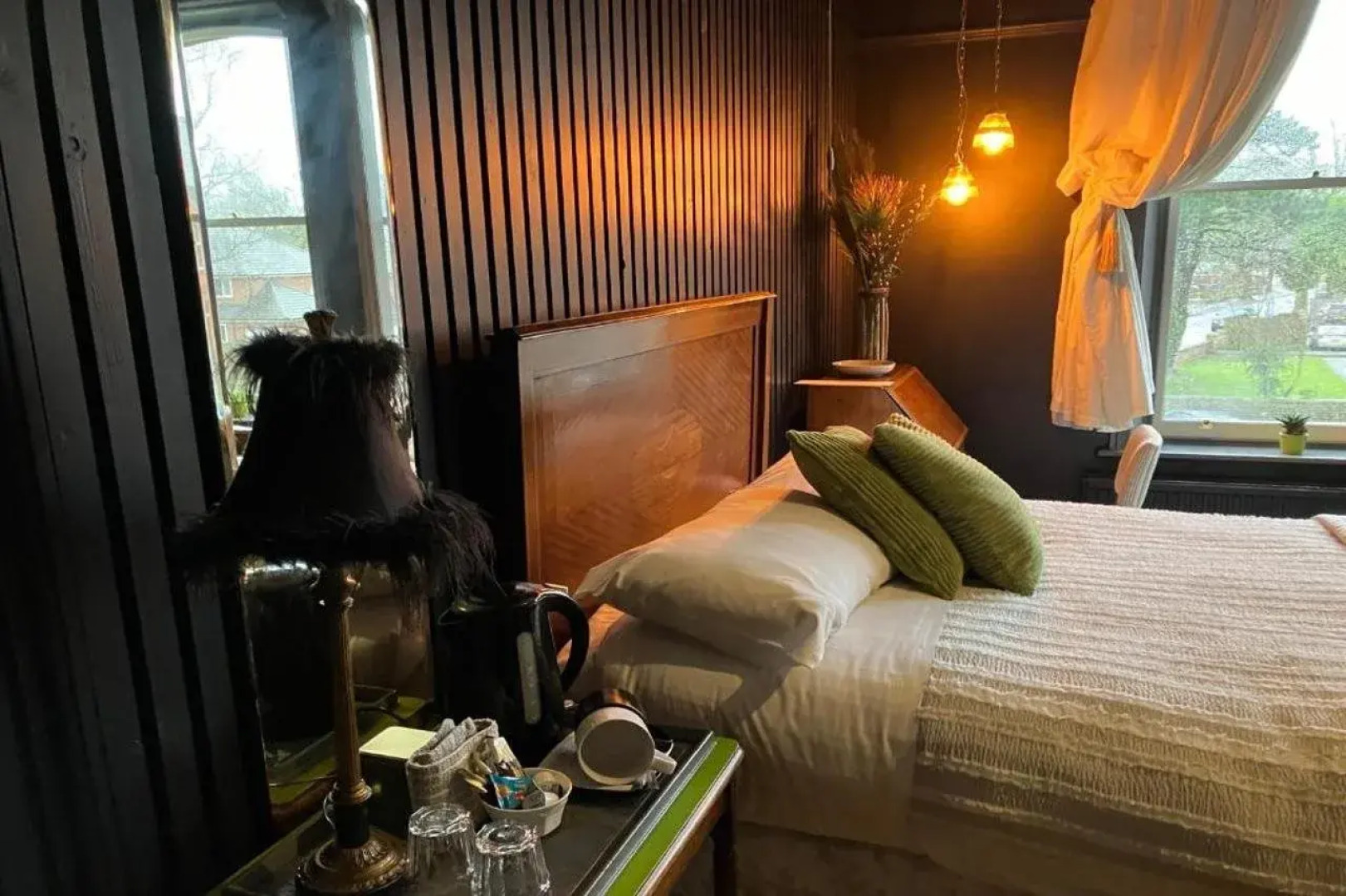 OYO Cornerstone Manor Hotel