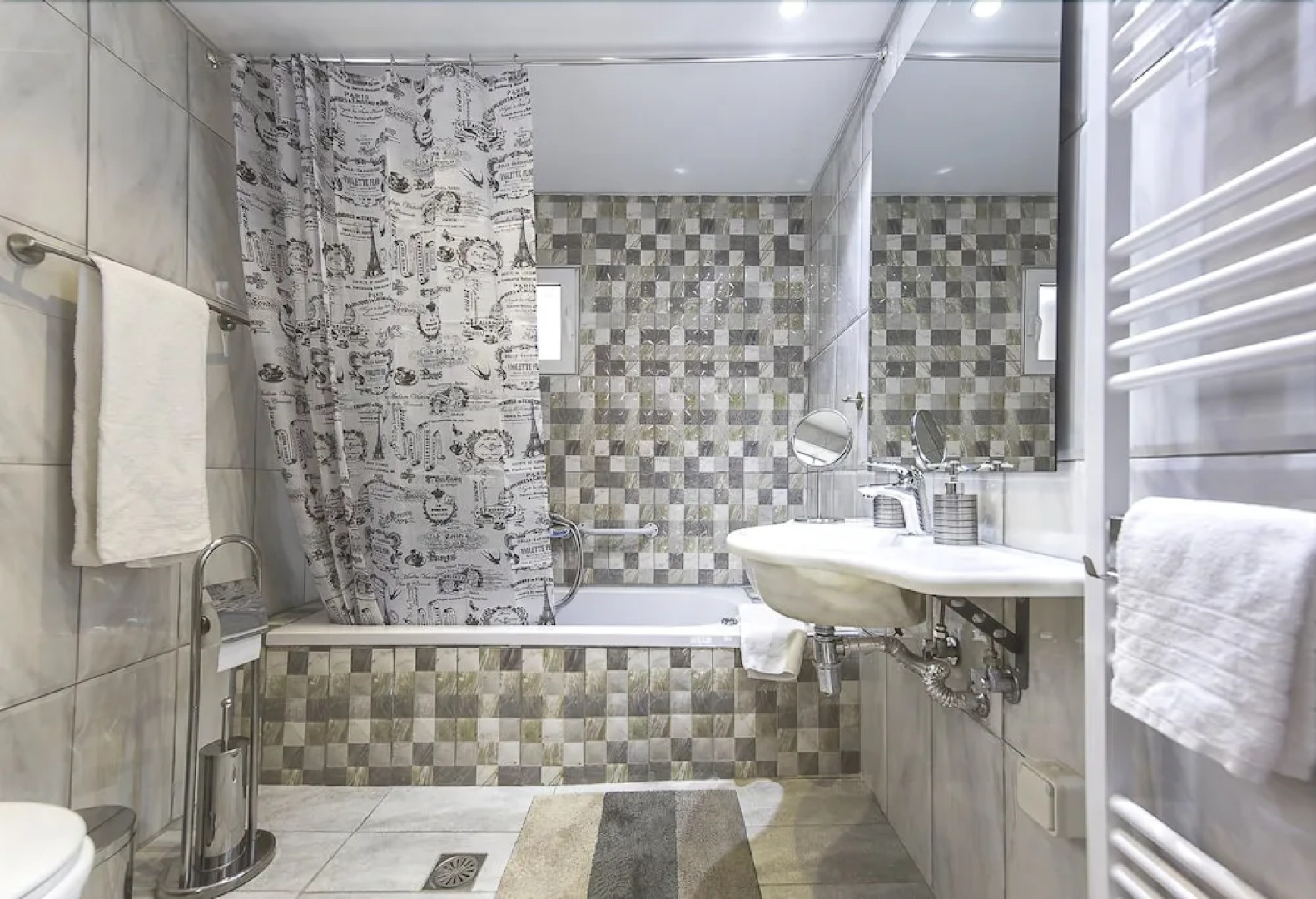 Modern Detached House