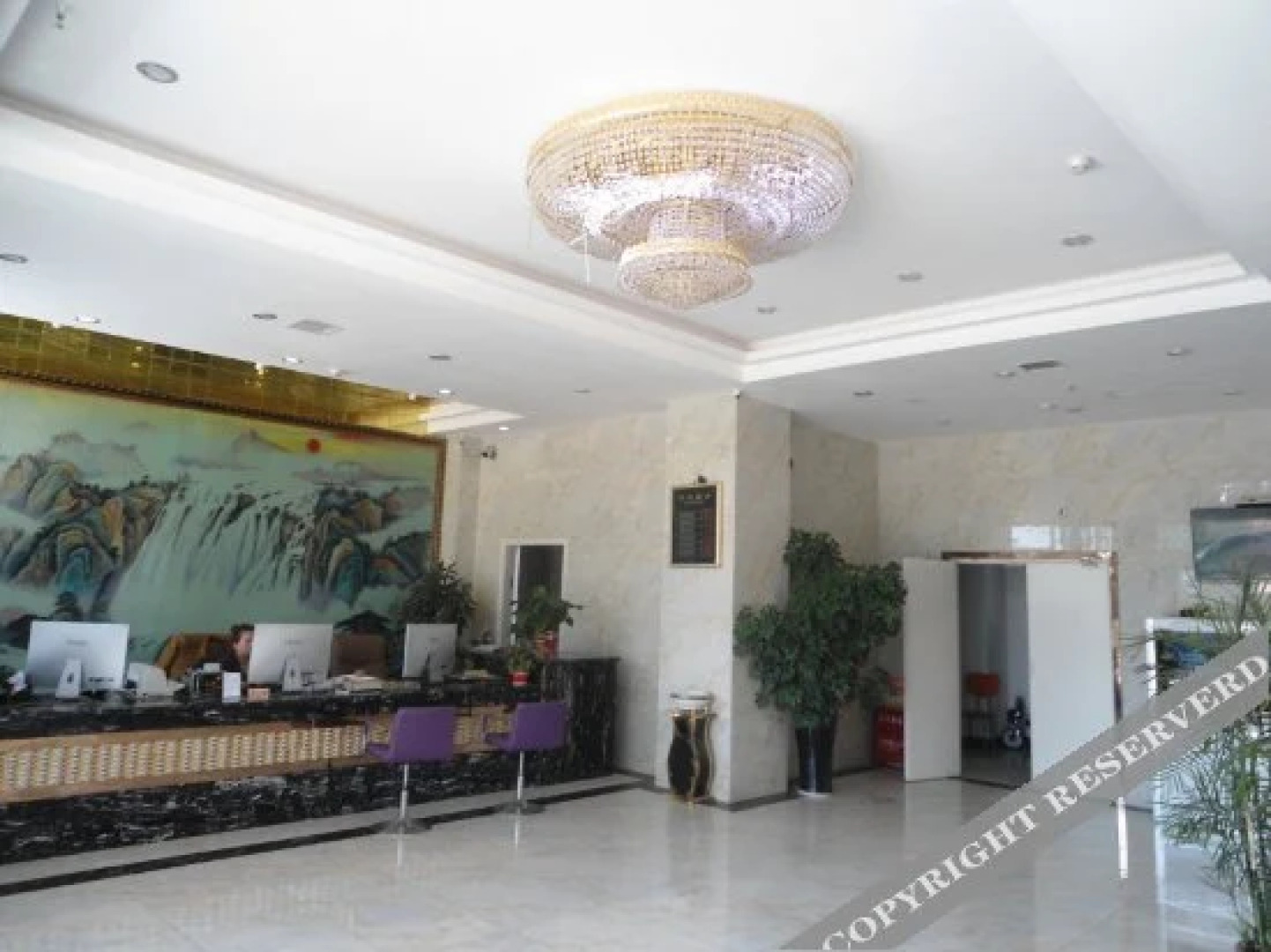 zhejiang Business Hotel