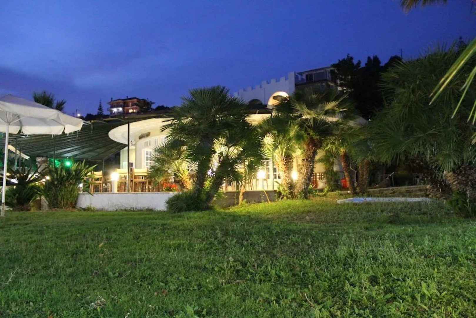 Vrachos Holidays Hotel