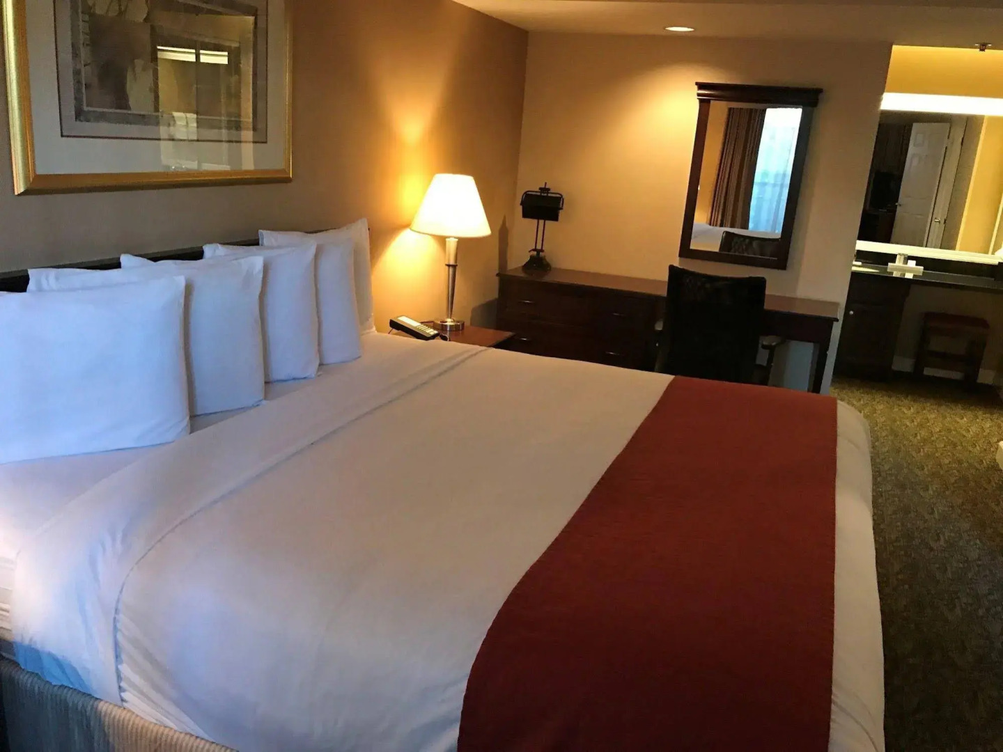 Chase Suites Hotel Brea-Fullerton