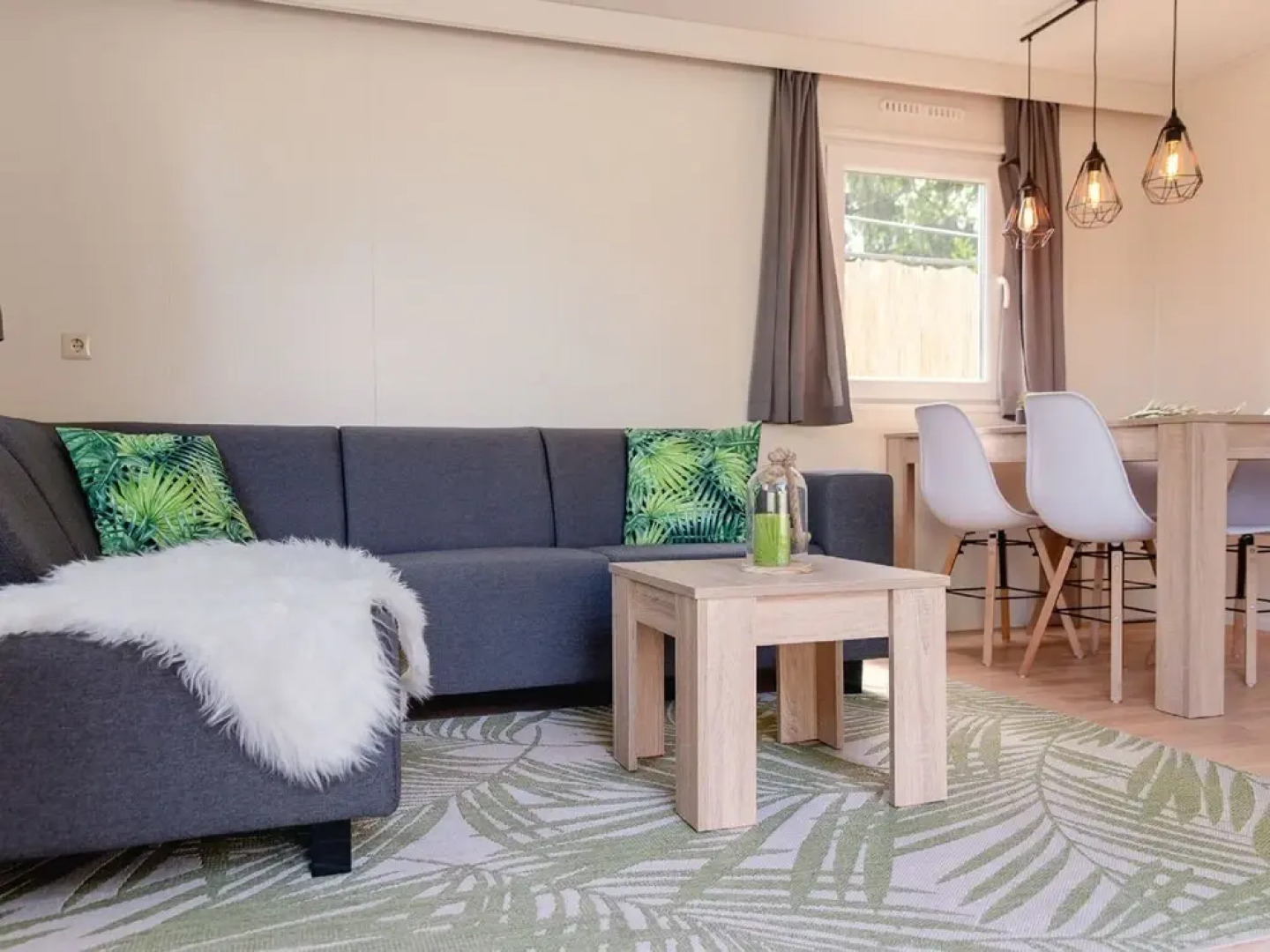 Carefully Furnished Chalet with Garden