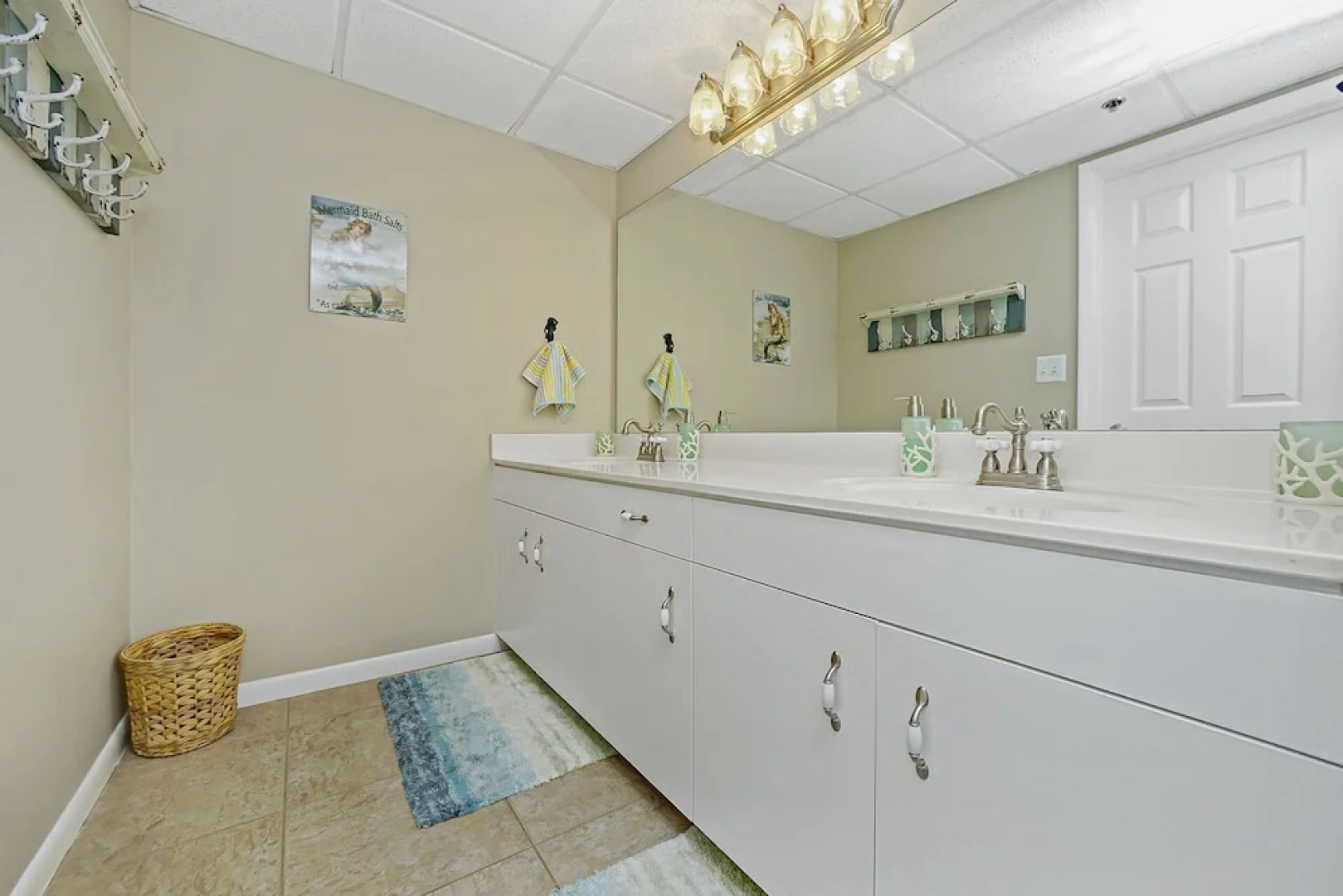 Long Beach I -1004 - 1445041