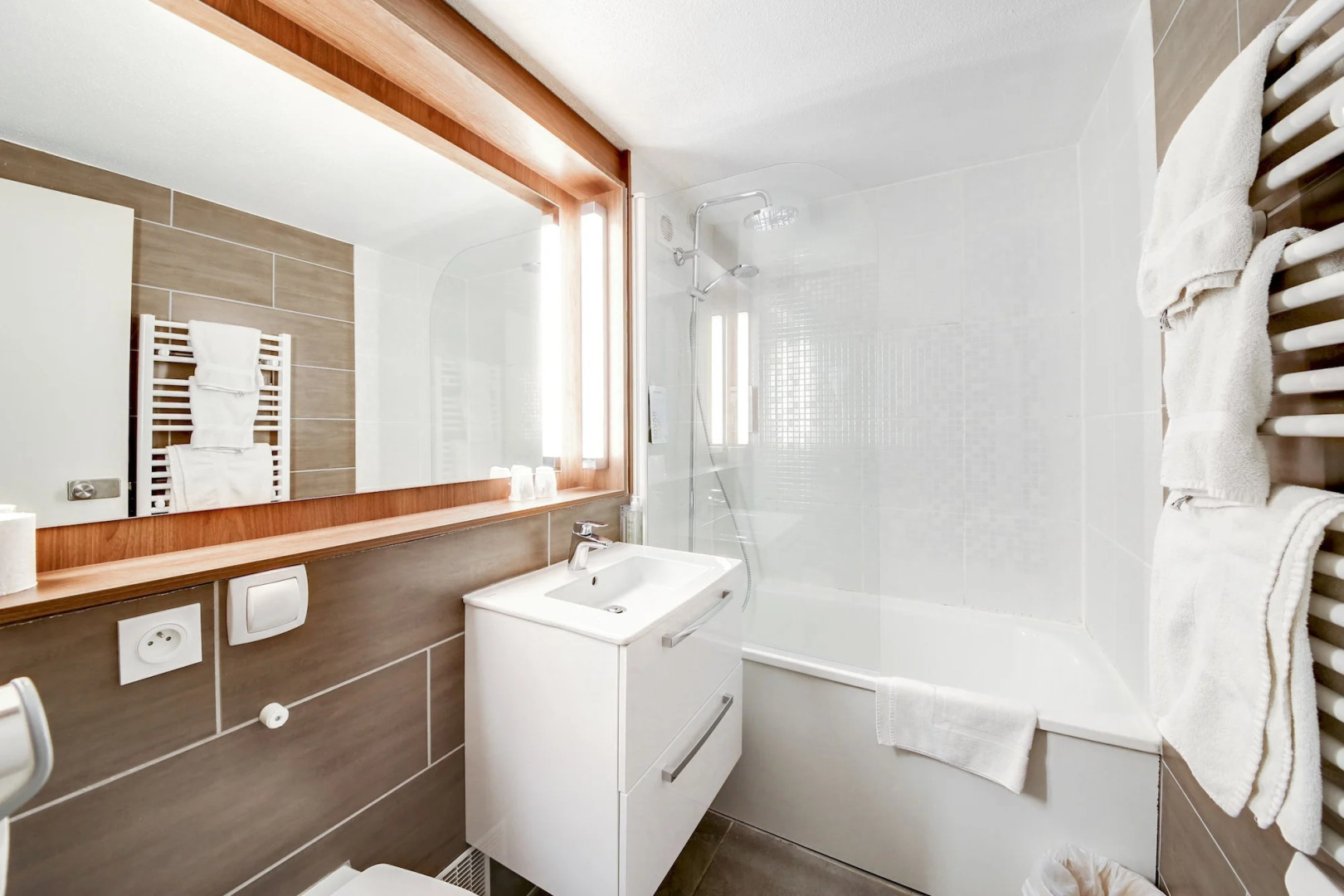 Brit Hotel Confort Nancy Lunéville, Rehainviller