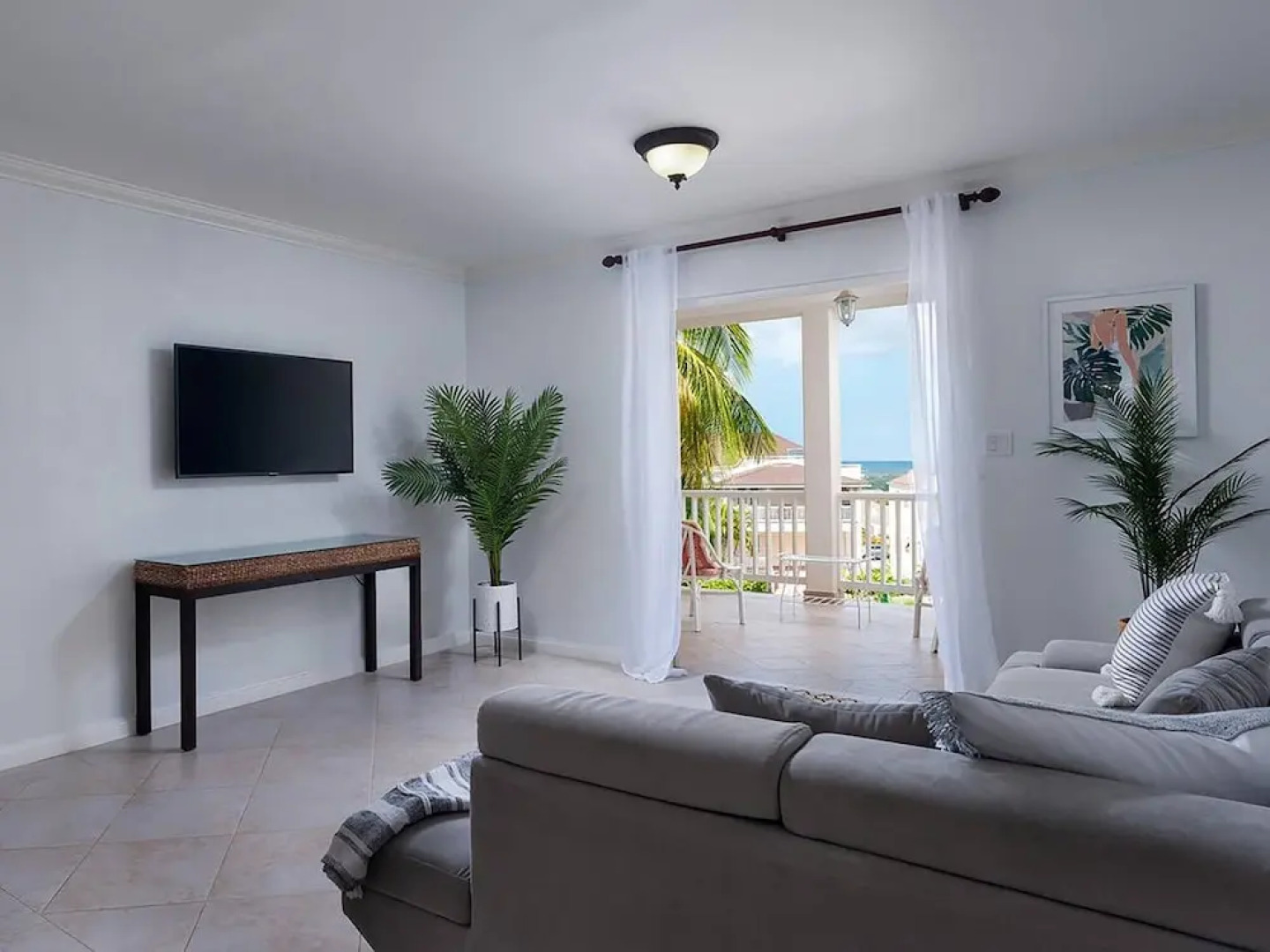 Vuemont #245 - 2bd By Zenbreak