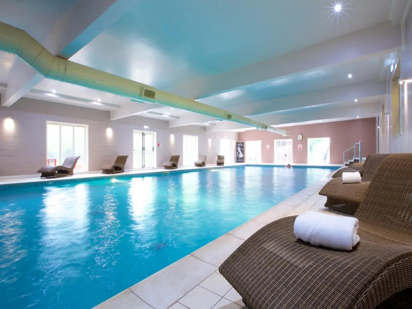 Manchester Airport Stanley Hotel by Belvilla