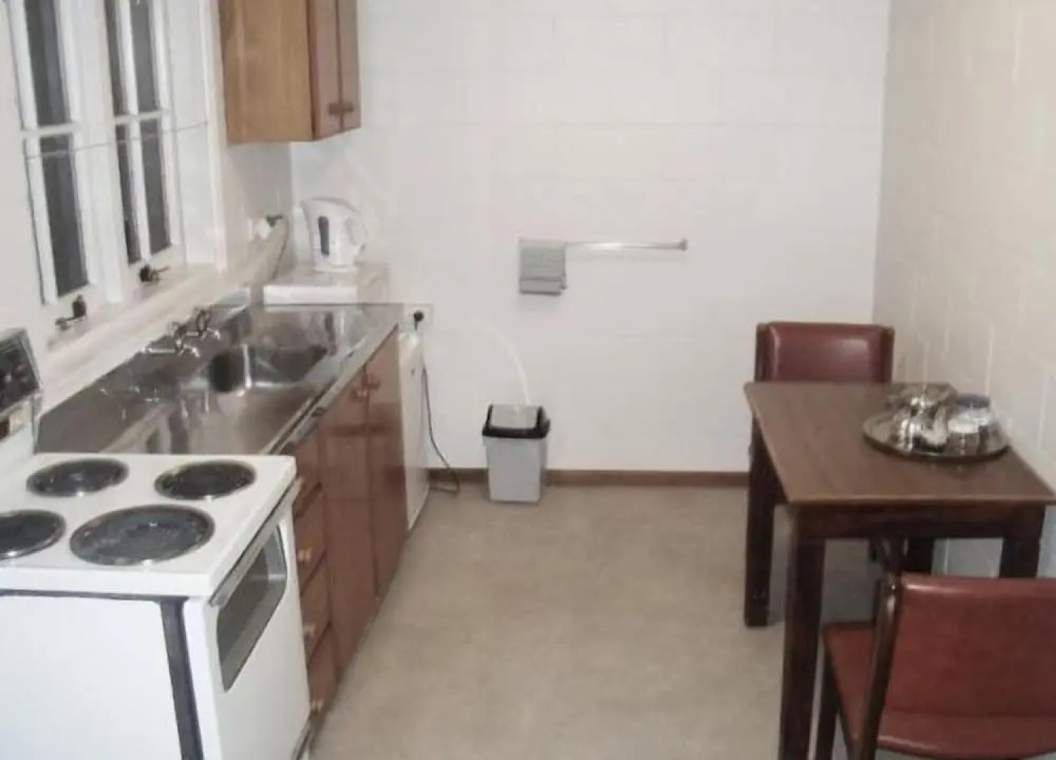 Browns Bay Olive Tree Motel & Apartment