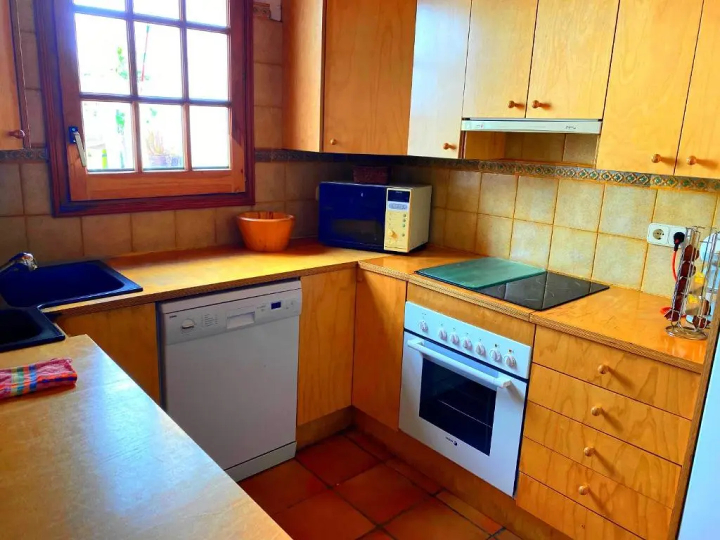 Antiga casa de pescadors al centre de sant feliu