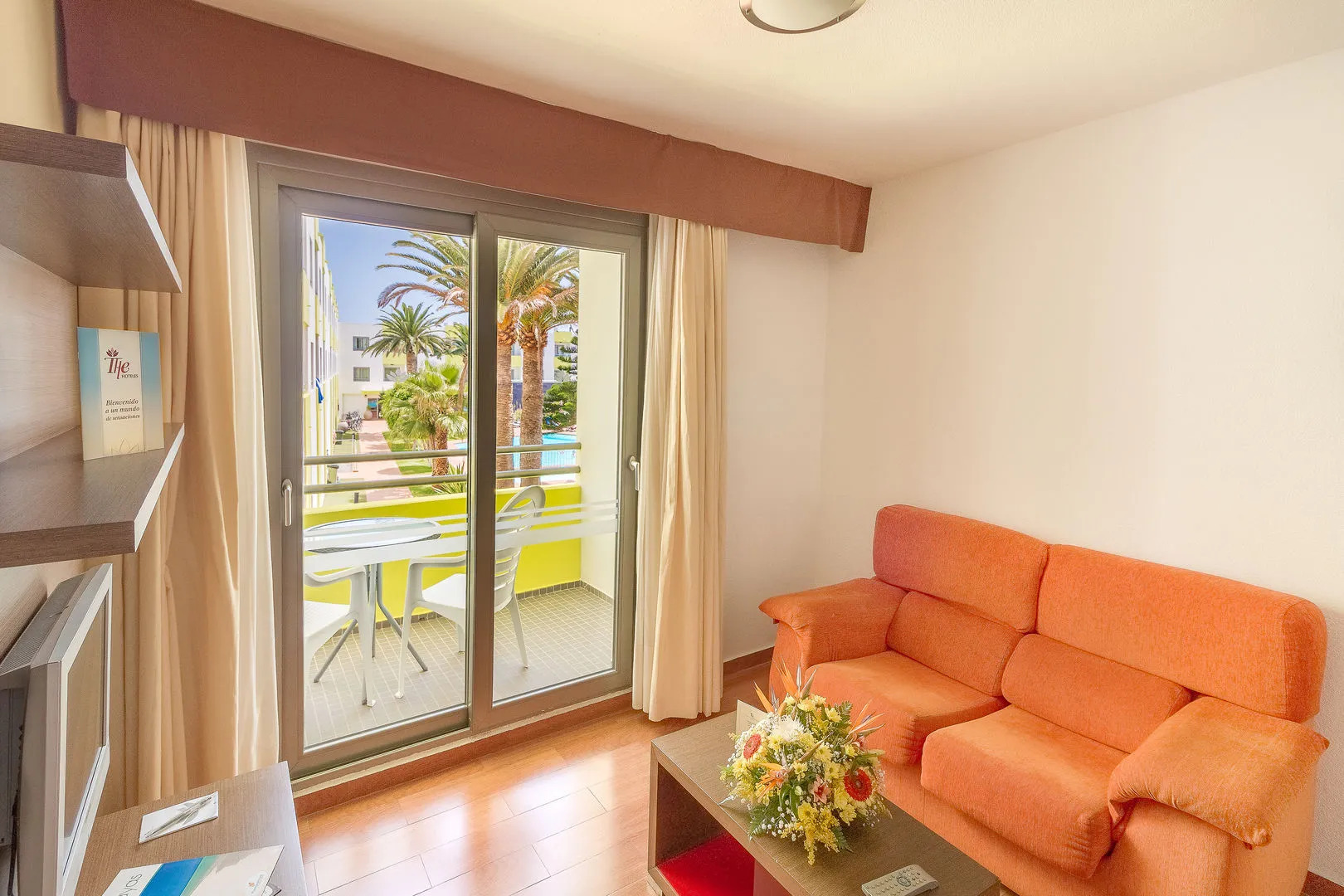 Livvo Corralejo Beach Hotel