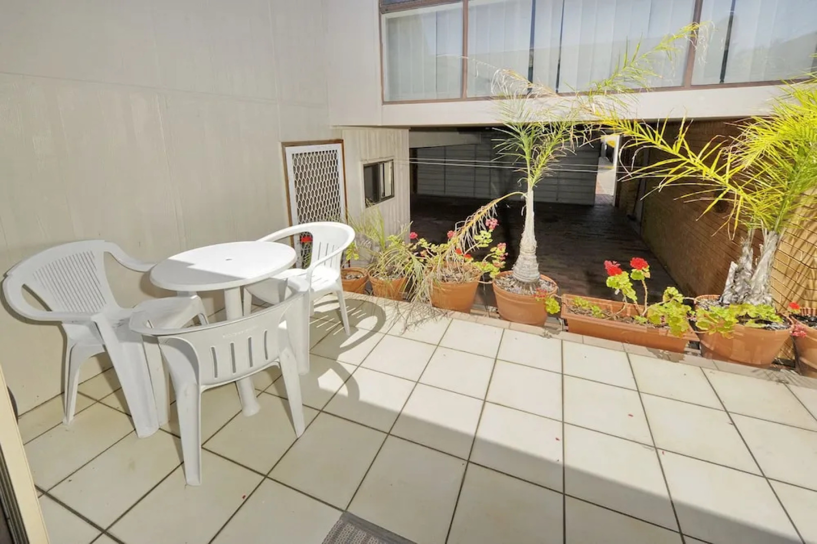 The Crest Unit 1 - Shoal Bay