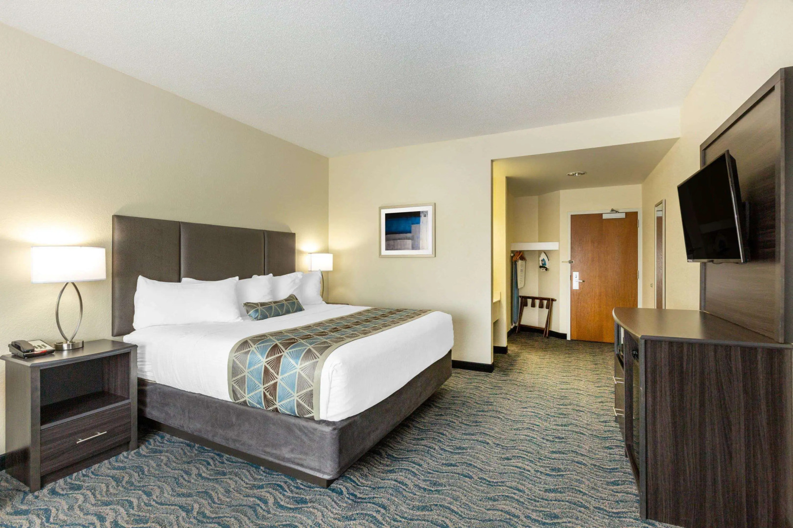 Baymont by Wyndham Des Moines Airport