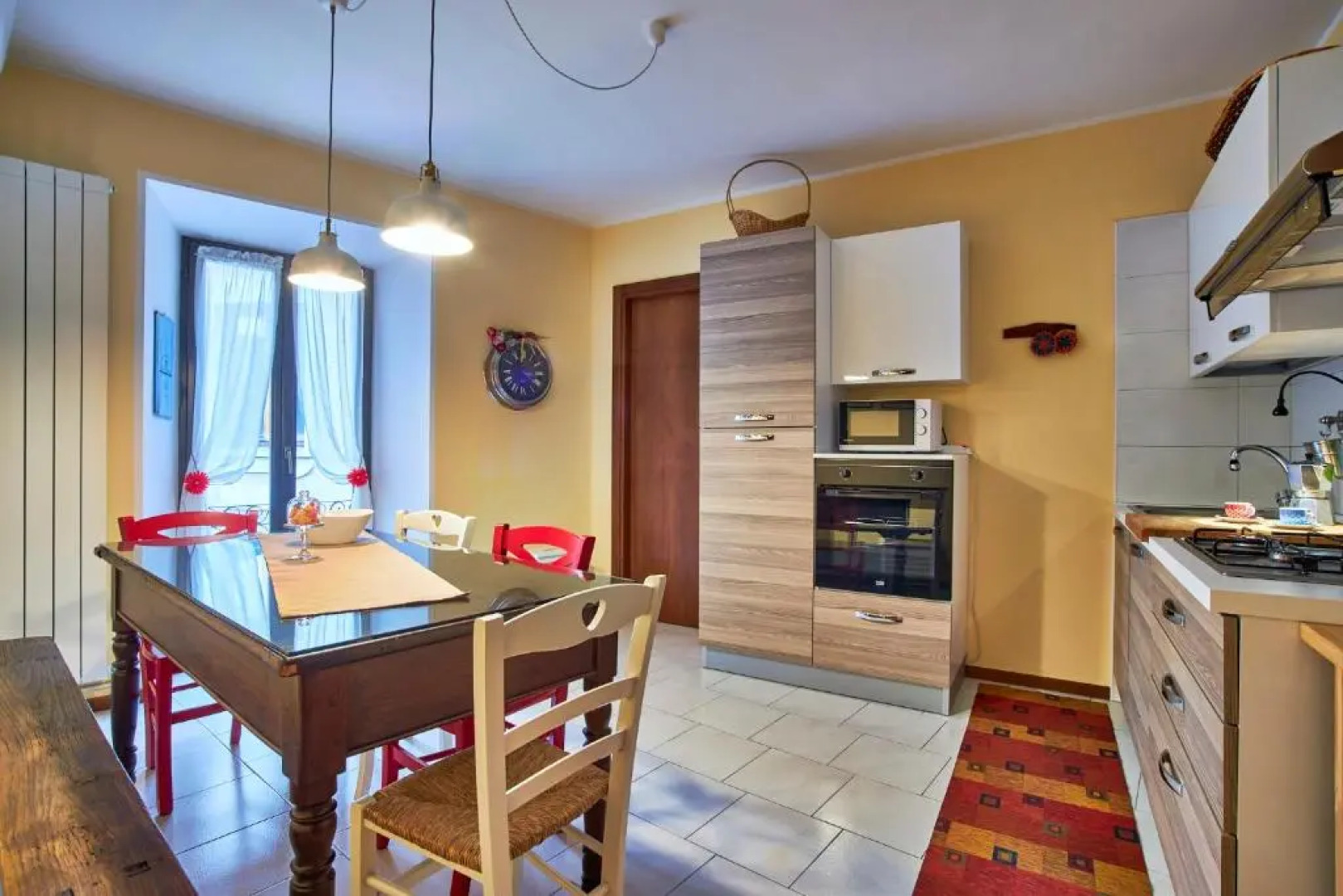 Bella Omegna Apartments