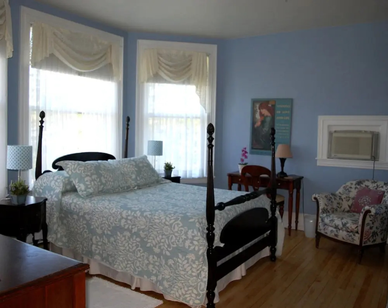 Terra Bella by the Shore