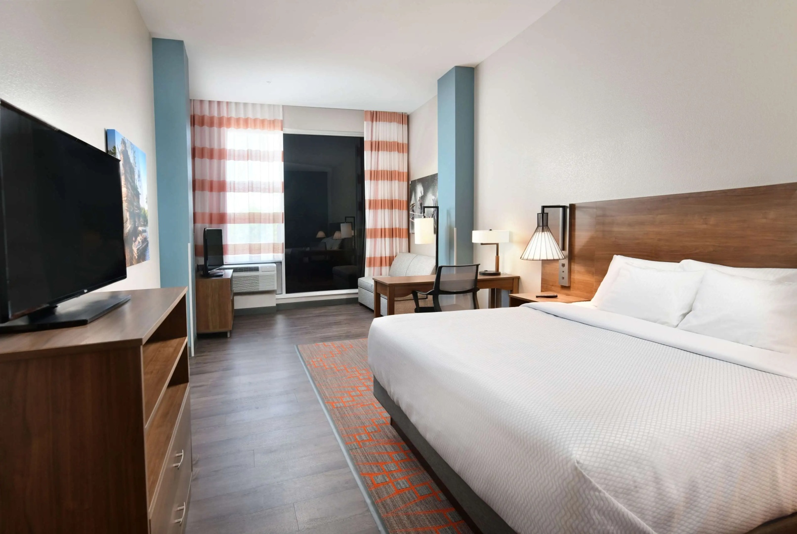 La Quinta Inn & Ste by Wyndham Wisconsin Dells- Lake Delton