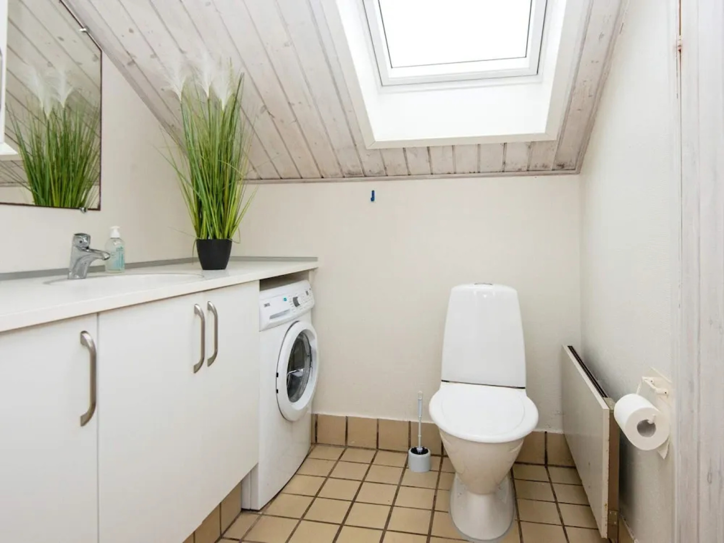 8 Person Holiday Home in Hemmet