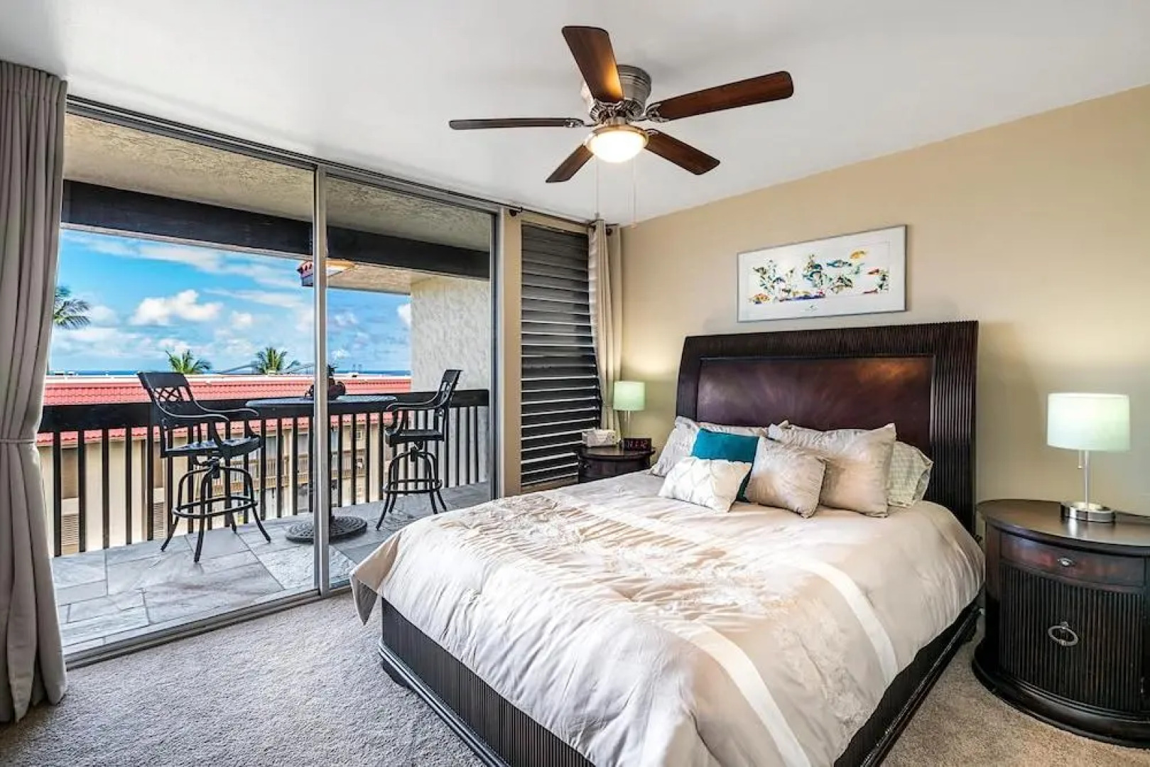 Kona Mansions - Studio condo by RedAwning