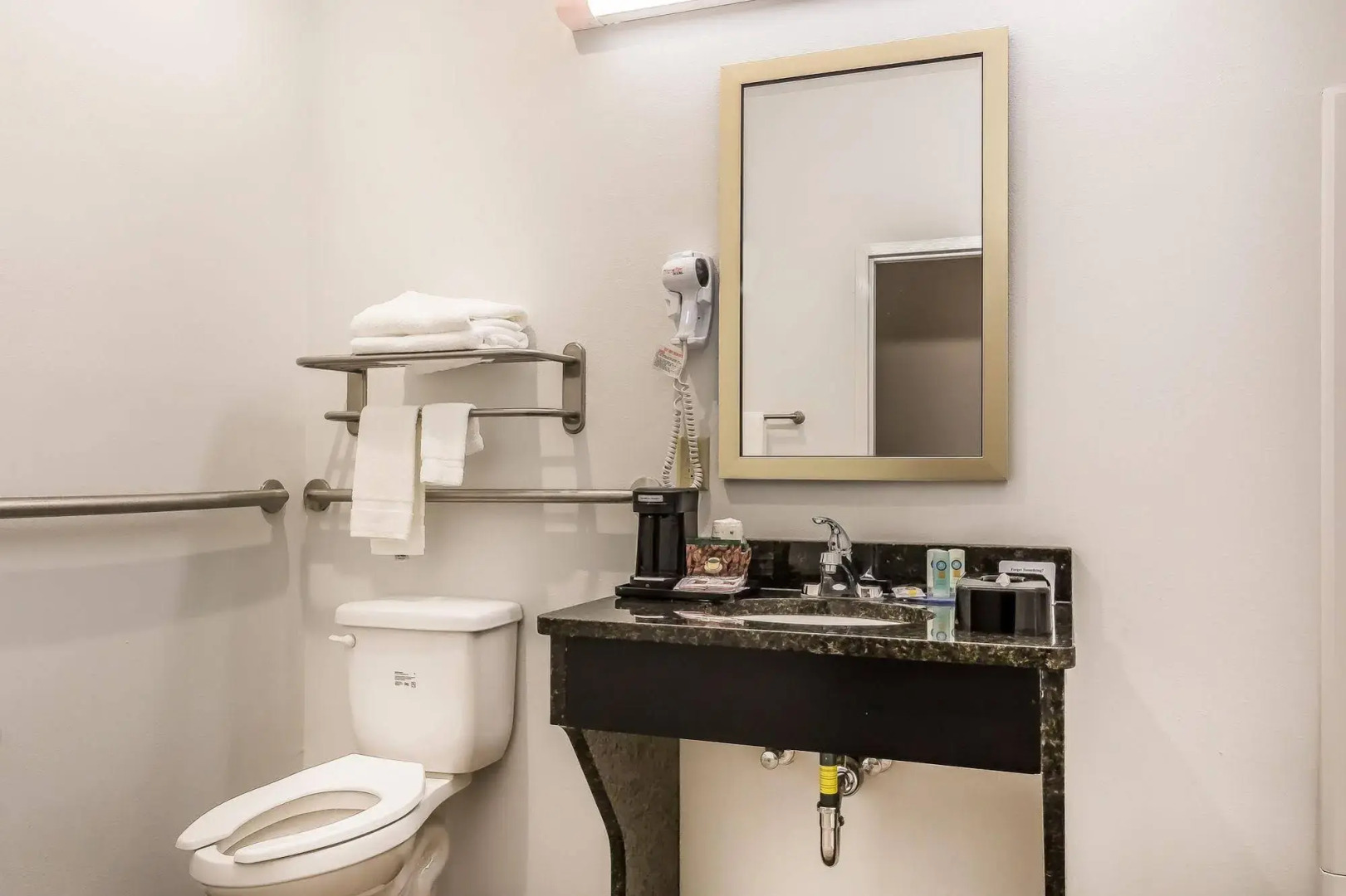 Quality Inn Pleasant View