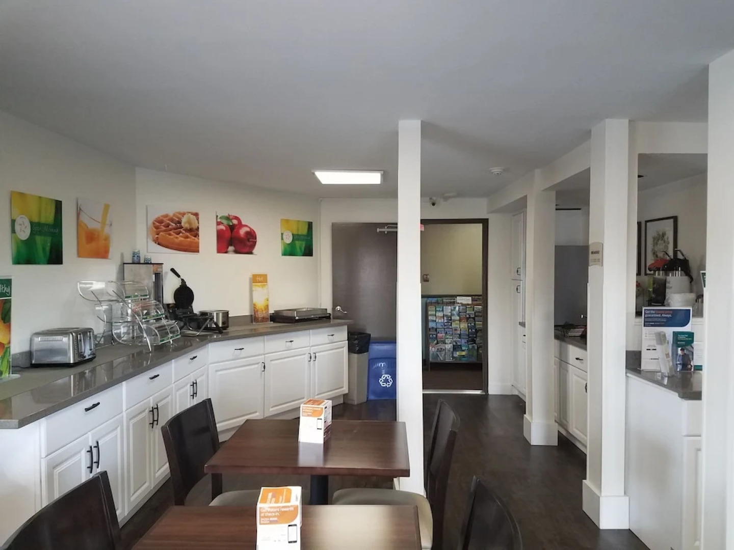 Oxford Inn Silverdale