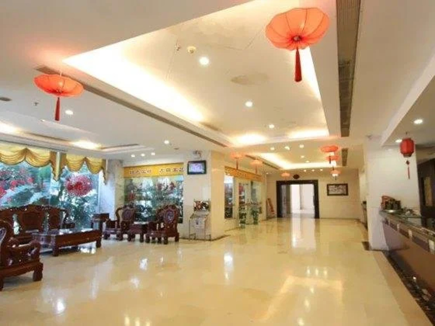 Gaozhou Hotel